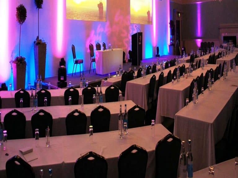 הפקת תערוכות