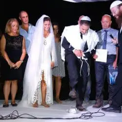 הפקת חתונה בחצר